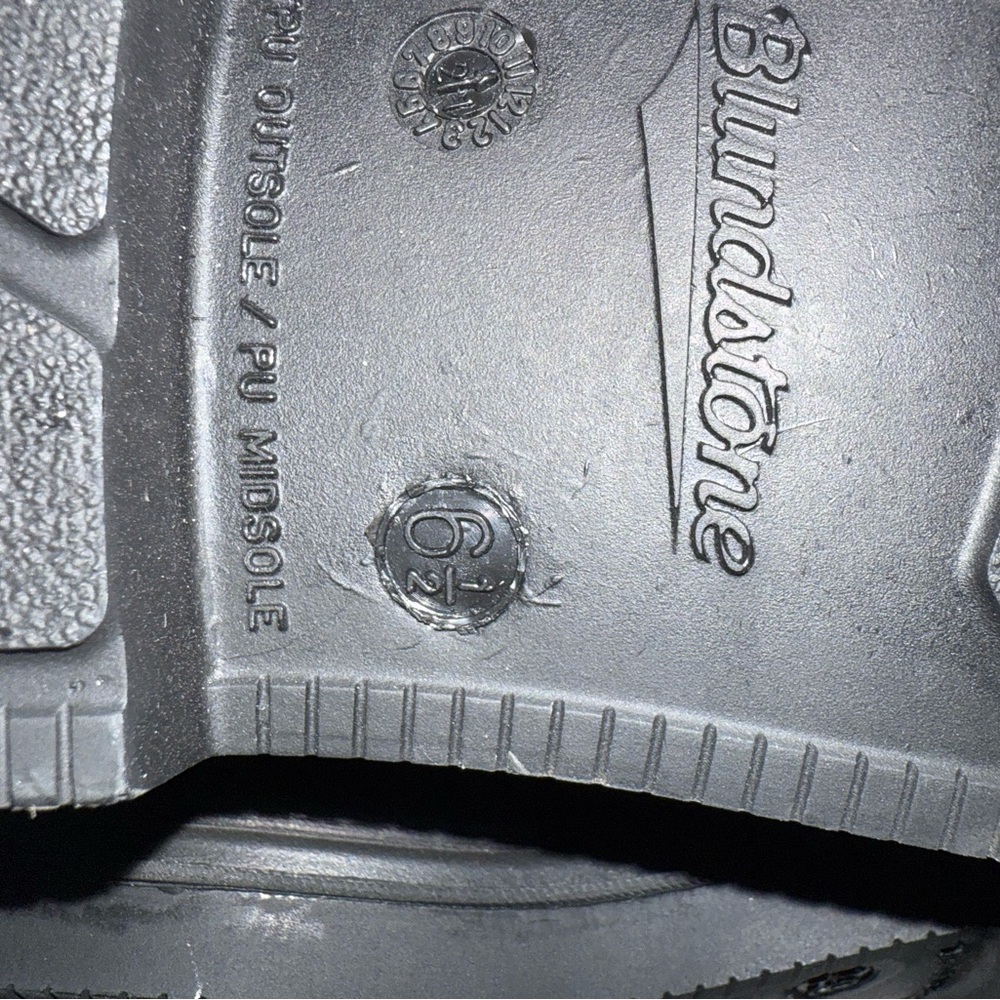 Blundstone Black Leather Boots New, never worn - Picture 5 of 8